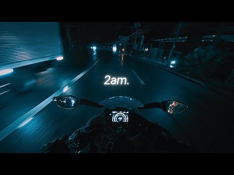 it's 2am, chill night ride with me..
