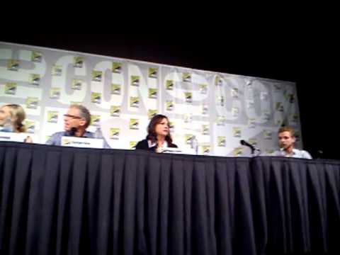 Bates Motel San Diego Comic Con 2013~Cast Presentation On Stage~First Row