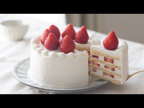 Christmas Strawberry Short Cake:Chantilly Fraise|HidaMari Cooking