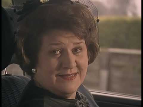 Keeping Up Appearances - Singing for Emmet - S02 E07