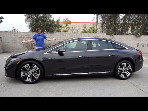 The 2022 Mercedes-Benz EQS Is the Ultimate Luxury Electric Car