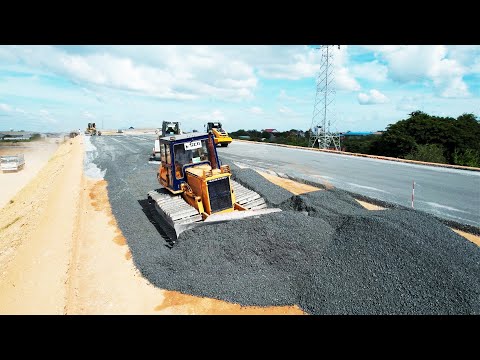 Best Activities Dozer In Action Mixing Gravel & Team Construction Installing New Roads Grading