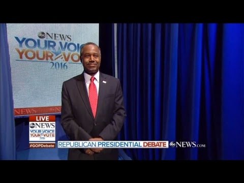 Ben Carson Explains His Awkward Debate Entrance: I Couldn't Hear My Name