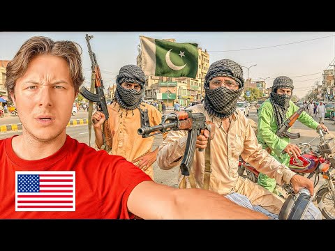 Avoiding Religious Questions in Pakistan 🇵🇰