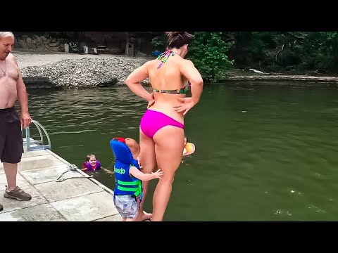 85 Moments de Regrets Instantanés Filmés par Caméra