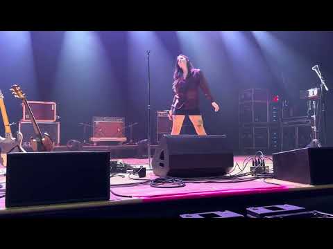 Nation of Language - Sharevari - Detroit (Majestic Theatre) - 9/23/25 