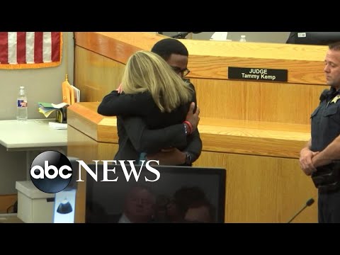 Botham Jean’s brother embraces ex-cop Amber Guyger, who was convicted of his murder | Nightline
