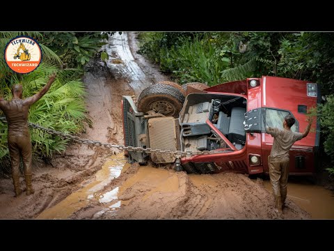 The Most Dangerous Failures of Truck & Heavy Equipment Drivers That Will Shock You #06