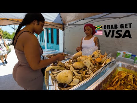 Jamaican Street Food Spicy Crabs in America | Outdoor Cooking