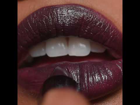 Ebony Crème Lipstick