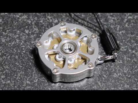 I made a strap using a machined metal speed reducer (cycloid reducer) [Products]