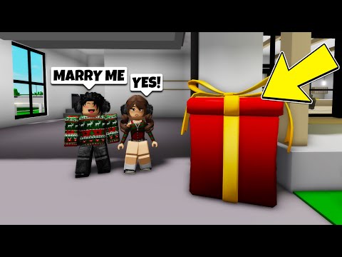 I Turned Into A Present To Spy On CREEPY Online Daters.. (Brookhaven)