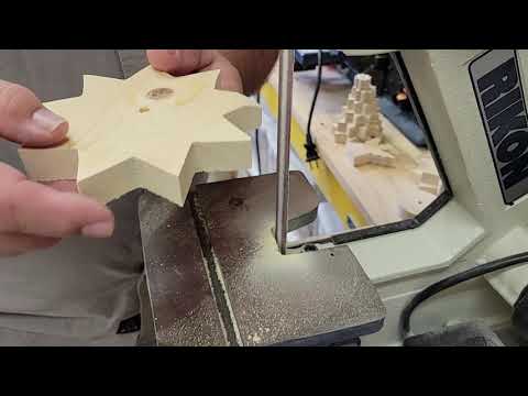 (Steve Good) Layered Christmas Tree DIY Woodworking