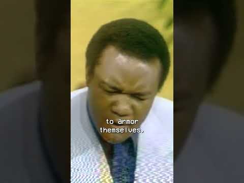 George Foreman prays that you'd find Jesus