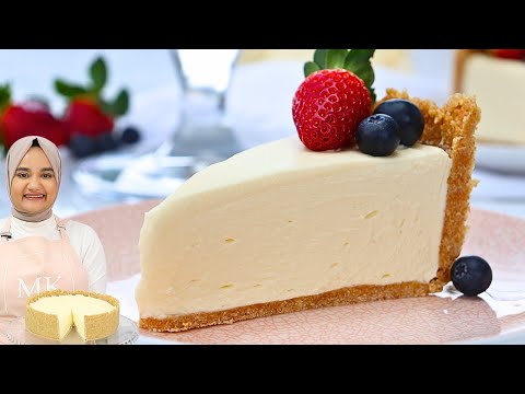 The creamiest, easiest NO BAKE CHEESECAKE recipe
