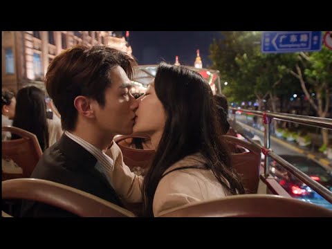 After Yao confessed his feelings, he gave up. Cheng Huan rushed up to him and kissed him forcefully.