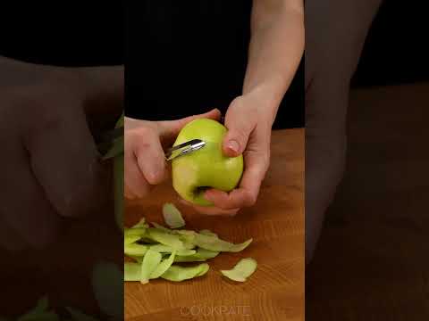 Dessert in 5 minutes! Just puff pastry and 2 apples