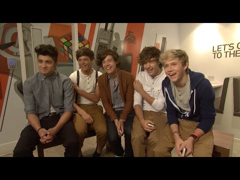 One Direction at the One Direction Special Nokia Launch (London 10/12/2011)
