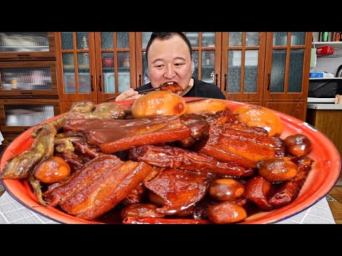 🔥【把子肉真香预警】阿强秘制厚切把子肉！颤巍巍的五花炖到入口即化，看这软糯程度我能狂炫三碗饭！