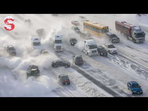 Urban Winter Nightmares Caught on Camera | Extreme Challenging Roof Snow Clearing Moments #2