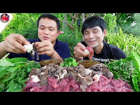 Welcome the Isan-style young man to eat fresh meat with thirty petals and lots of organs. Slurp i...