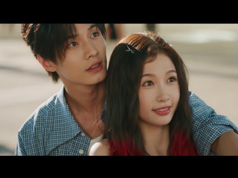 بتكتشف ان الطفل اللي اتربت معاه! بقا ملاكم مشهور وحياته خـ ـطيرة فابتسافرله وبتعرض عليه الجواز