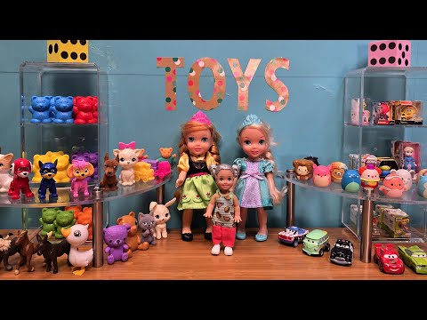 Shopping for Adrian's gifts ! Elsa & Anna toddlers at toy store - fun - Barbie dolls