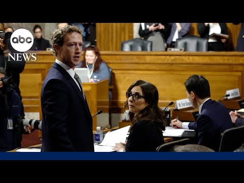Moment Mark Zuckerberg apologizes to families of children harmed online
