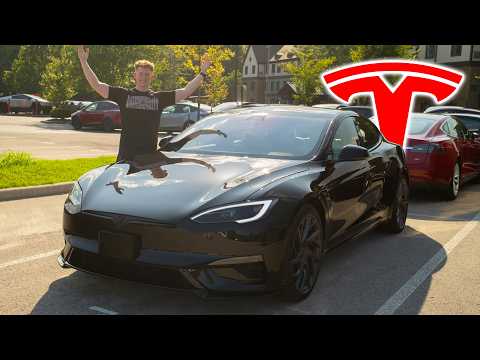 Delivery Day! My 2026 Tesla Model S Plaid is Here - (First Launch & Review)