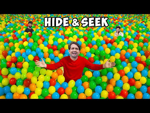 Hide And Seek Challenge In 200000 Balloons - गुब्बारों के पूल में छुपन-छुपाई चैलेंज | 🤫