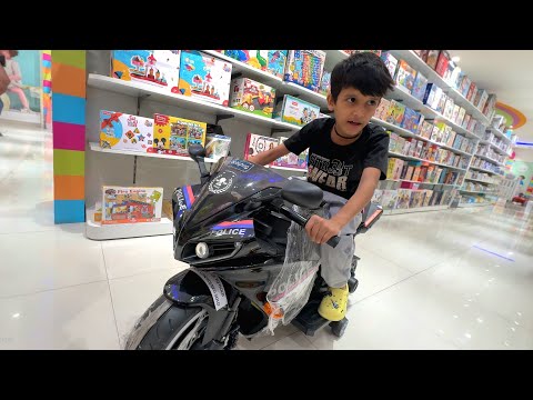 Kunali Riding Police Bike 😍