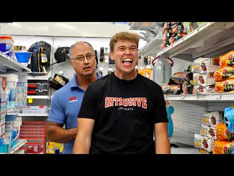 Screaming in Stores Prank