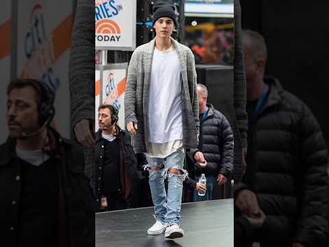 Justin Bieber #justinbiebervideosong# let me love you