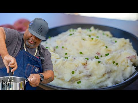 The Secret to Perfect Steakhouse Mashed Potatoes Revealed!