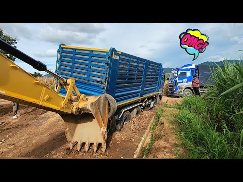 งานกู้ภัยก็มา 🔰🔰🔰 แบคโฮ CAT 320 NEXT GENERATION NEW LOGO นานๆออกโรงทีขอเป็นพระเอกหน่อยละกัน 😎😎😎