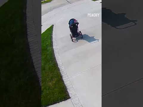 Mom almost missed this! 🫣 #saves #fails #funny #cctv #shorts