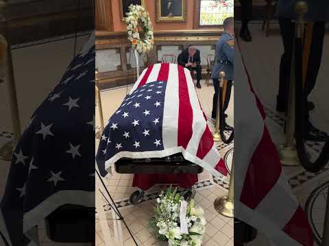 Former governor Richard Codey mourned at Statehouse