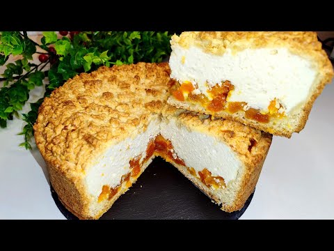 An amazing pie in 5 minutes! Better than any cake! Quick, easy, and absolutely delicious!