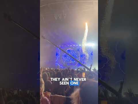 Armin van Buuren in Almaty 🔥 @arminvanbuuren feat JOA - Heavy