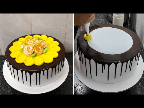 Ye Wala Cake Kaisa Bana Hai Comment mai Bataiye|How to Make Birthday Flower cake Decorating