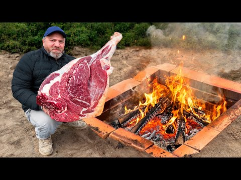 طريقة بدائية لطهي اللحم بقريًا تحت التراب 🔥 طعم لا يُنسى