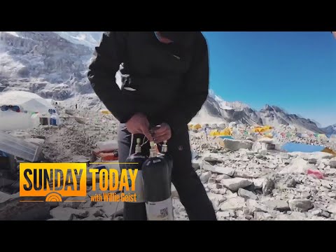 Climbers Use Controversial Xenon Gas to Reach Everest Summit