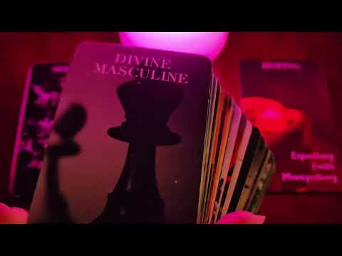 LIBRA ♎️ BOTH DAYDREAMING ABOUT WAKING UP BESIDE OF YOU 😌 BUT BOTH OF THEM... LOVE SINGLES PREVIEW 😘