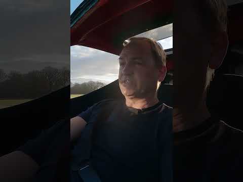 Do you recognise this iconic movie car? 🎬