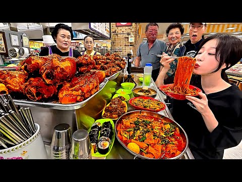 I Ordered Too Much and the Owner Told Me to Stop😂 50-Year Market Mukbang: Kimbap Noodles Tteokbokki!