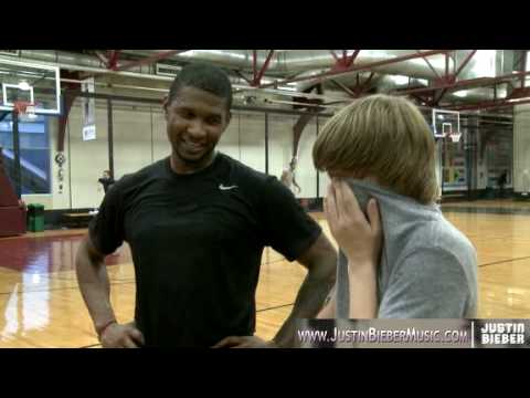 Justin Bieber & Usher play One on One Basketball in NYC