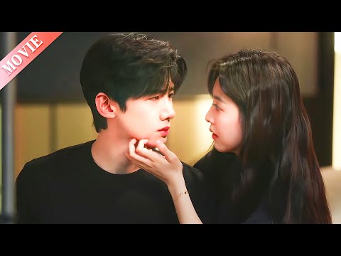 After Bai Jingting was impulsive and injured, Zhang Ruonan gave him a passionate kiss!#cdrama