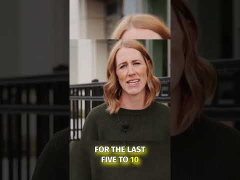 Why are People Choosing to LEAVE Kelowna?