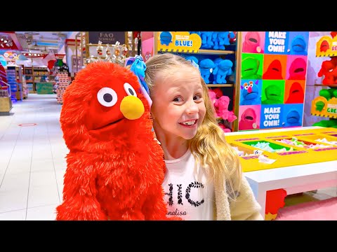 Настя собирается на день рождения Евы