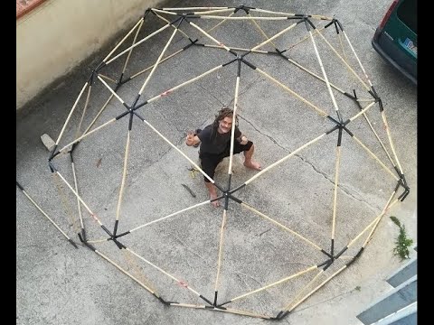 DIY easy and cheap: geodesic dome V2 in #bamboo  with #polyethilene #joints & "#zerowaste solution "
